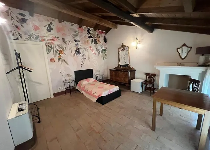 E Az. Agricola Ma.mi Alojamento de Turismo Rural *